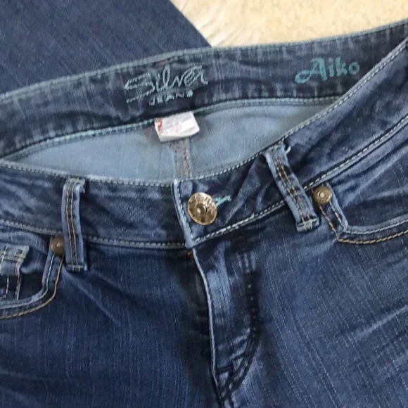 Silver jeans Aiko size 27/33 and sober Tuesday 28/33 - Picture 7 of 8